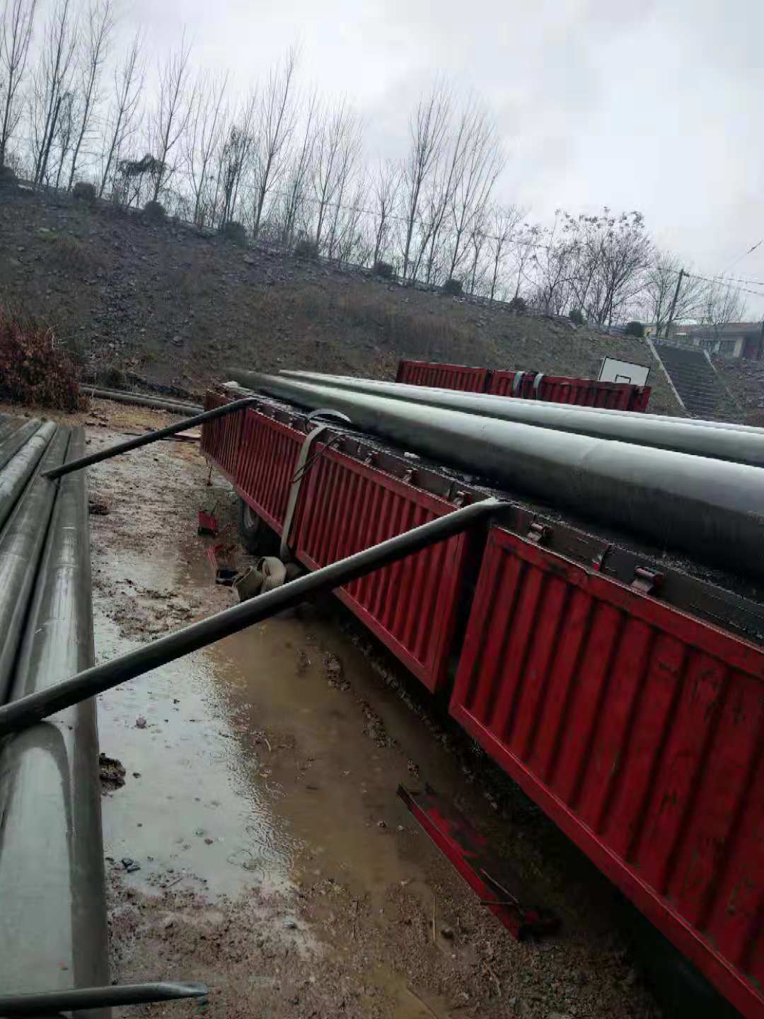 日照莒縣北12米預(yù)應(yīng)力電線桿自缷車
